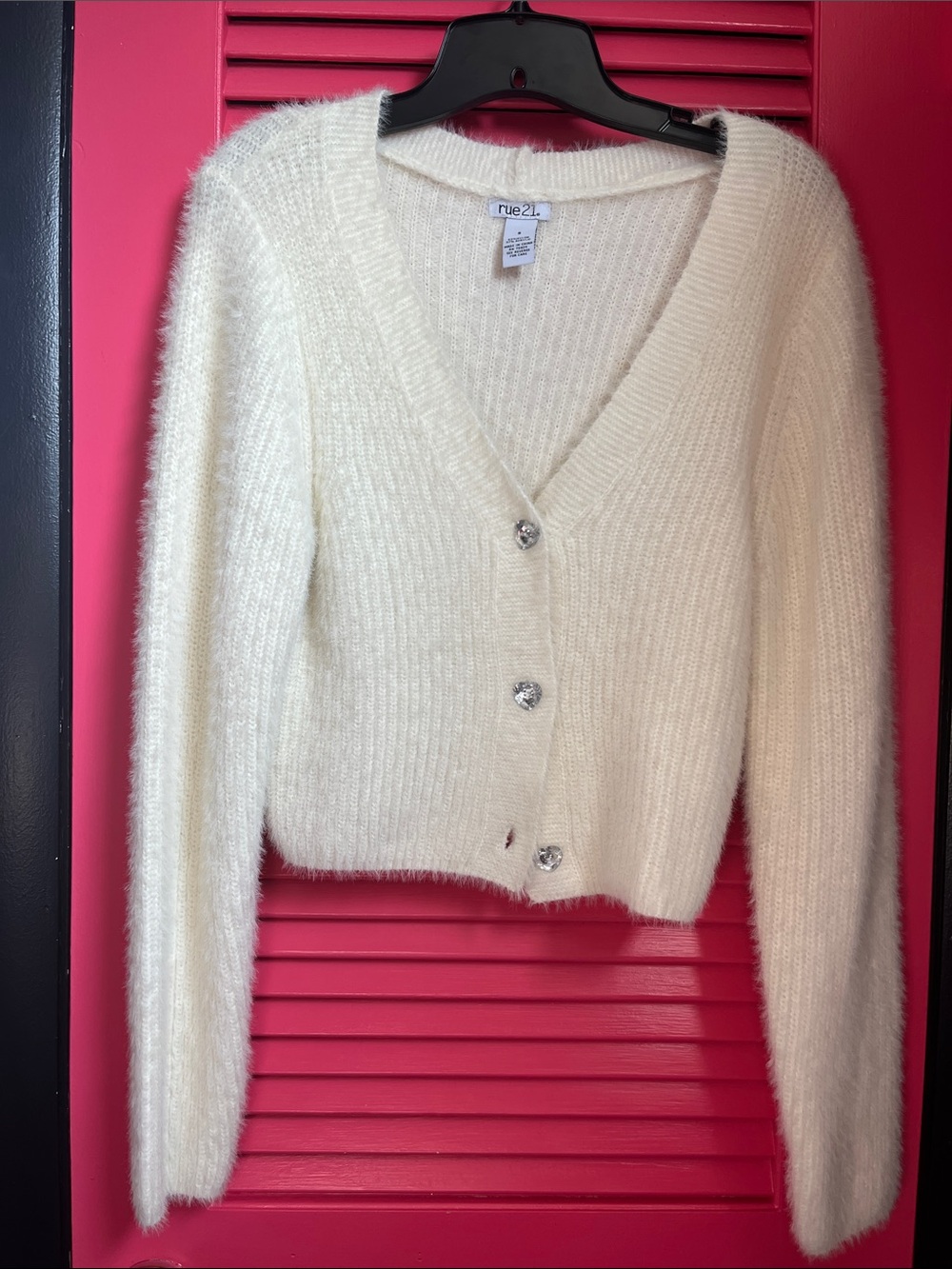 Super soft cardigan sweater with crystal heart shaped buttons - Picture 5 of 15